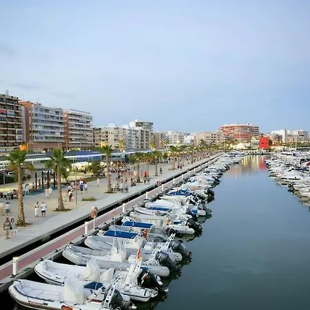 Con Tres Playa Levante Apartman *